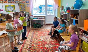 Проект «Возвращаются певцы» Проект «Возвращаются певцы».