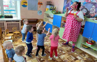 День смеха в корпусе 2 День смеха в корпусе 2.