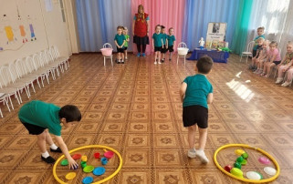 Развлечение «Путешествие по сказкам дедушки Корнея» Развлечение «Путешествие по сказкам дедушки Корнея».