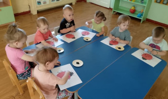 День Божьей Коровки День Божьей Коровки.