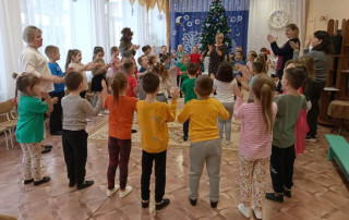 "До свидания, Елочка" "До свидания, Елочка".