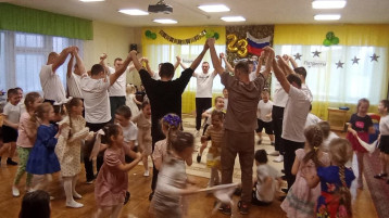 #ДеньЗащитникаОтечества Военно-спортивные игры и эстафеты #ДеньЗащитникаОтечества Военно-спортивные игры и эстафеты.
