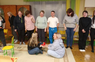 Практикум для родителей «Игровые технологии в патриотическом воспитании детей" Практикум для родителей «Игровые технологии в патриотическом воспитании детей".