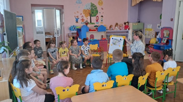 День подснежника День подснежника.